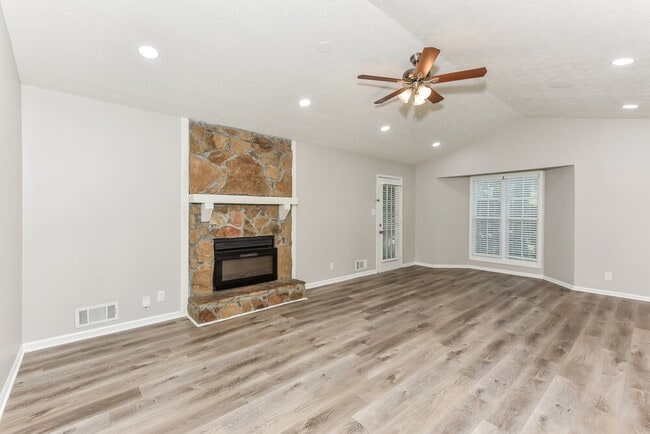 Photo - 2145 Atkinson Ln