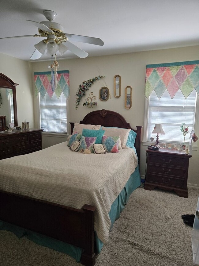 Photo - Broadmoor Historical  3 Bedroom 1 Bathroom