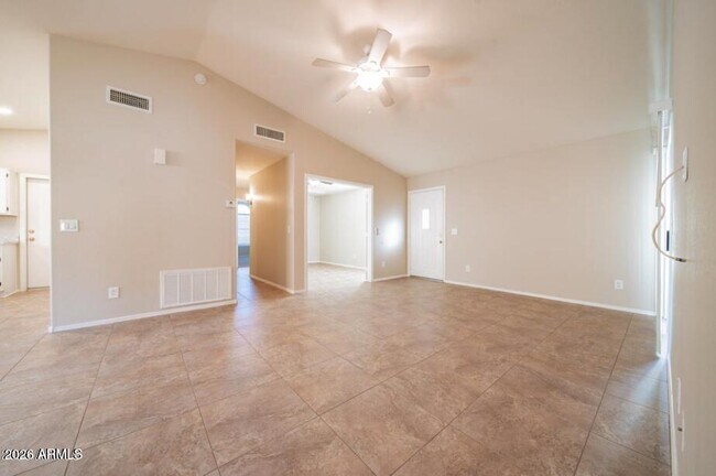 Photo - 8909 W Davis Rd