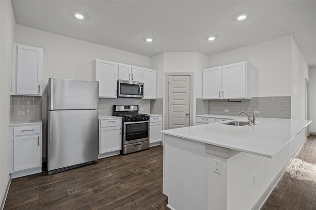 231 Lavaca River Ln