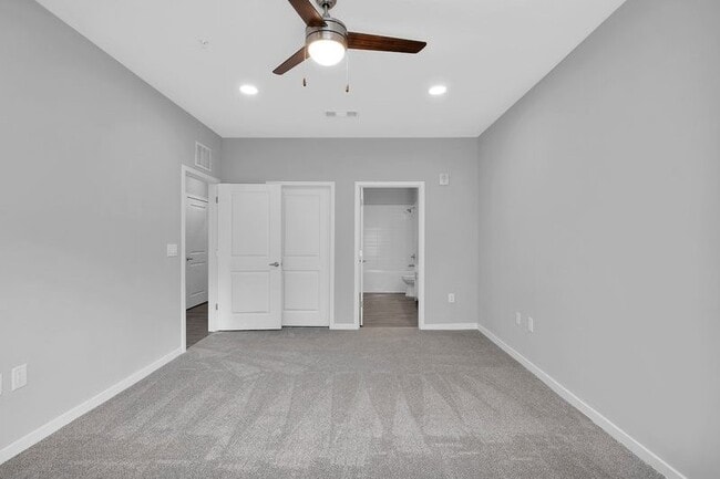 2 Bedroom Inside Apartment - Master Bedroom