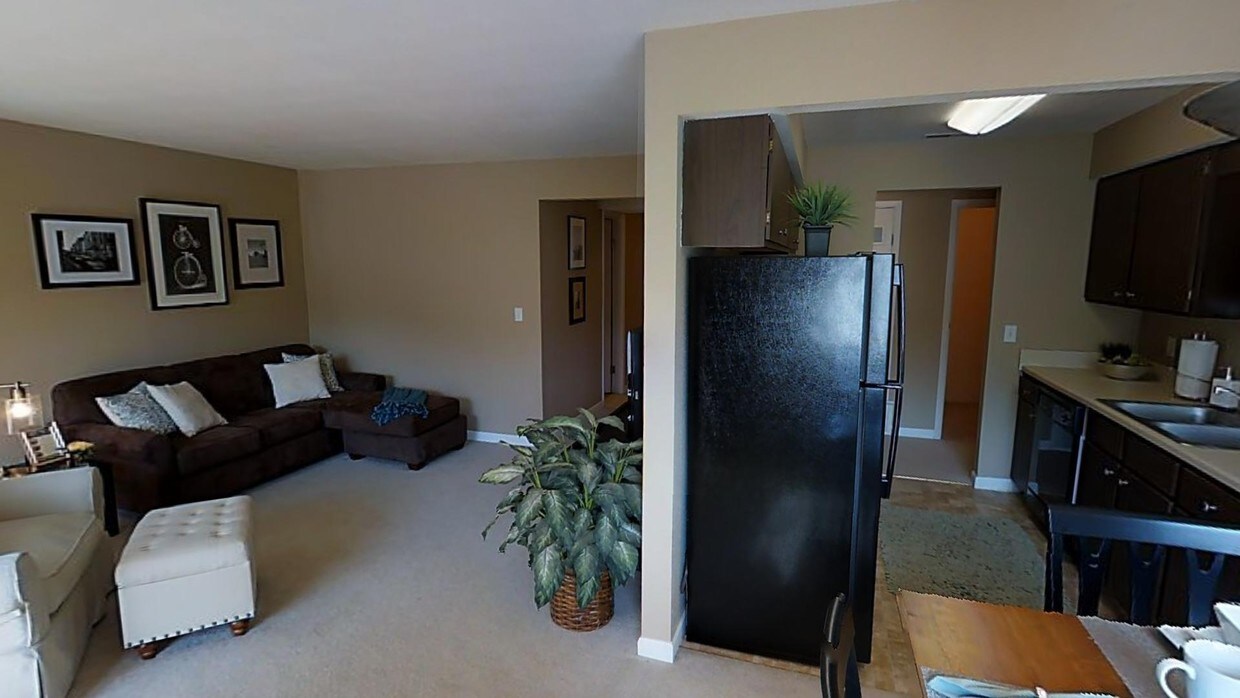 Photo - Briarwood by Broadmoor Apartments
