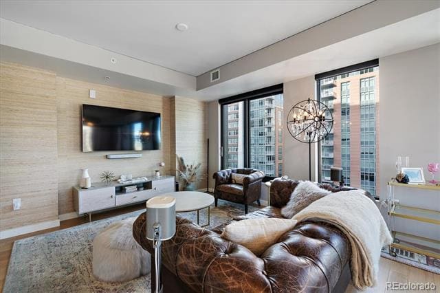 Photo - 1750 Wewatta St Unit 831