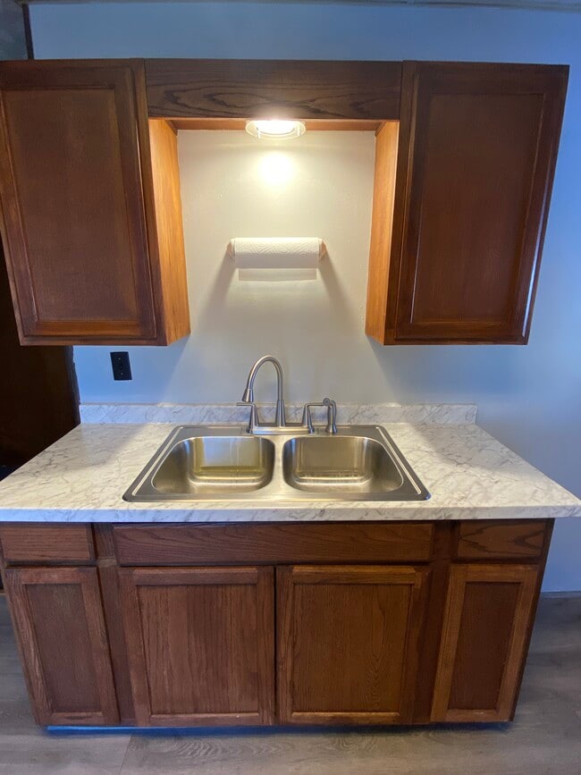 Building Photo - 43 Lafayette St Unit Second floor