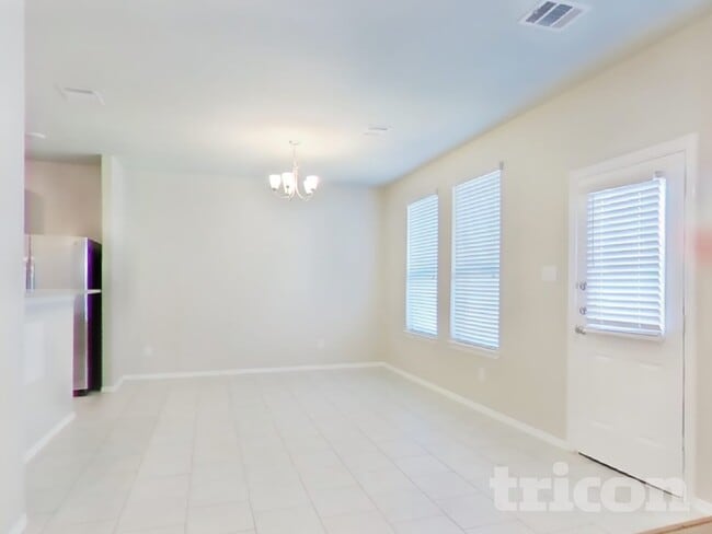 Photo - 40807 Mostyn Hill Dr