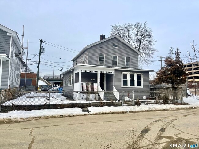 Photo - 128 Franklin St Unit 1st Floor