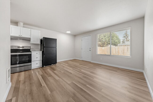 Photo - Cascade Apartments