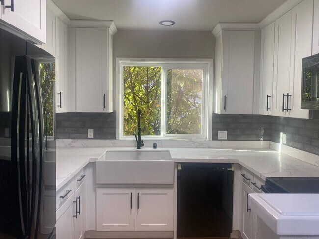 Photo - Husky Townhomes Unit 700