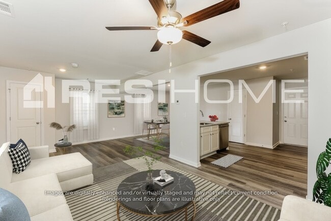 207 Wellbrook Ct NE