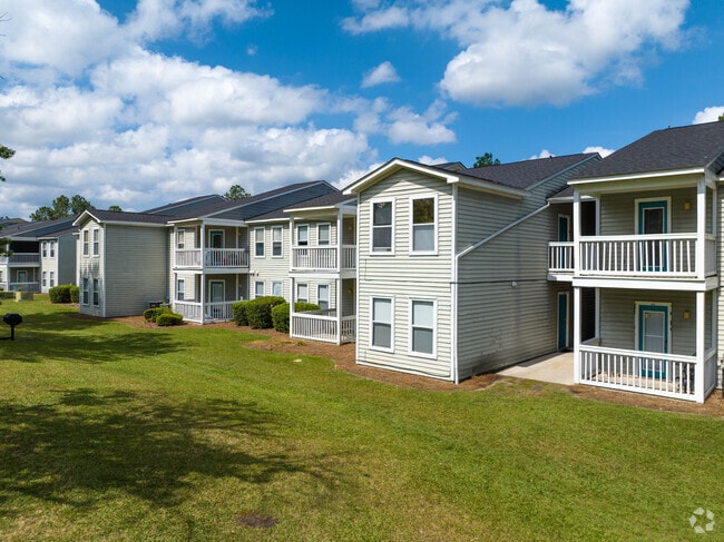 Overlook Gardens Apartments