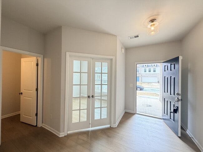 Photo - 5879 Wheeler Ridge Rd