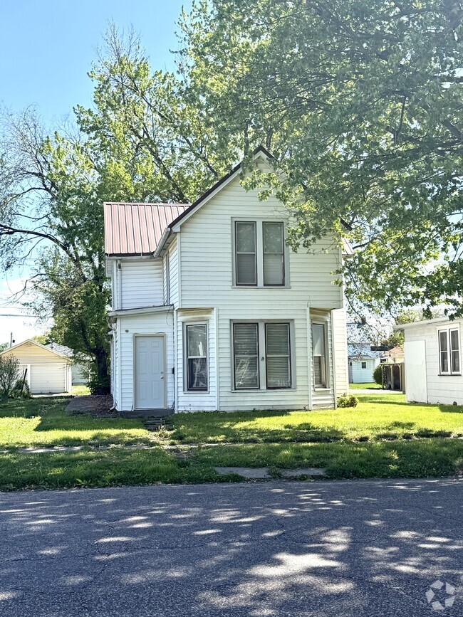 Building Photo - 1912 Avenue G Rental