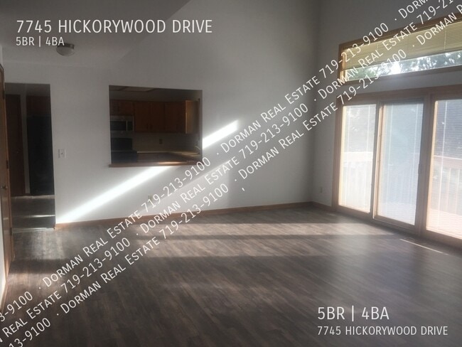 Photo - 7745 Hickorywood Dr