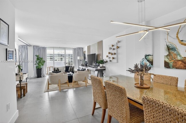 Building Photo - 2780 NE 183rd St Unit 1714