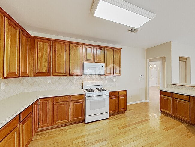 Photo - 2065 Beckenham Walk Ln