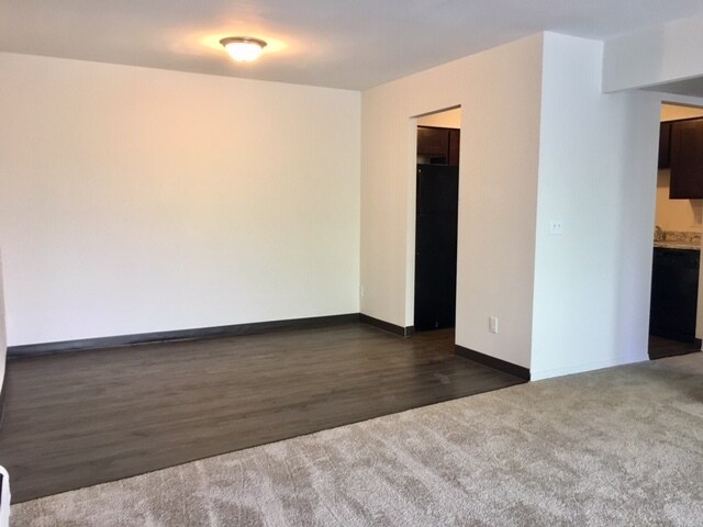 Dining Room - Montana Ridge