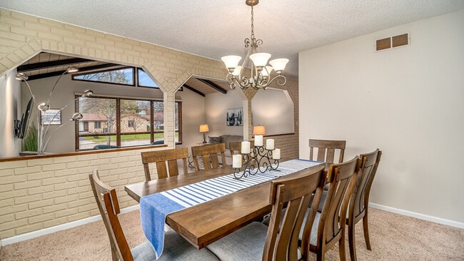 Photo - 886 Arthur Dr Unidad ID1285093P