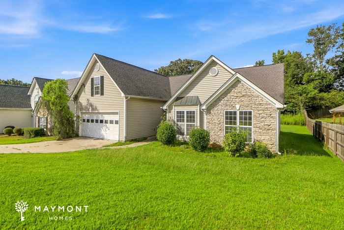 Photo - 5555 Lenox Park Pl