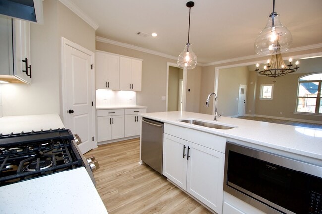 Photo - 1726 Creekside Ln