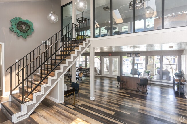 Leasing Office