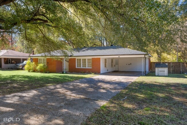 Photo - 8920 Acacia Ln