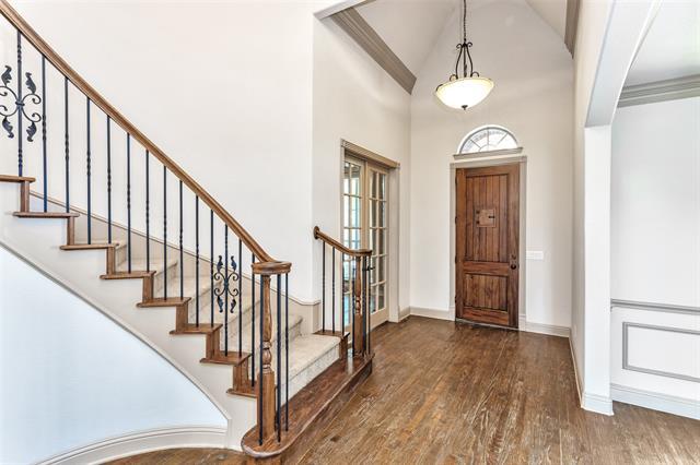 Photo - 1832 Canyon Ct