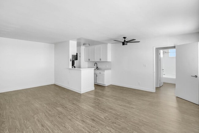 Building Photo - The Terraces II Rental