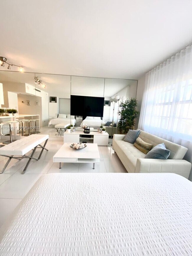 Photo - 100 Lincoln Rd Unit 906