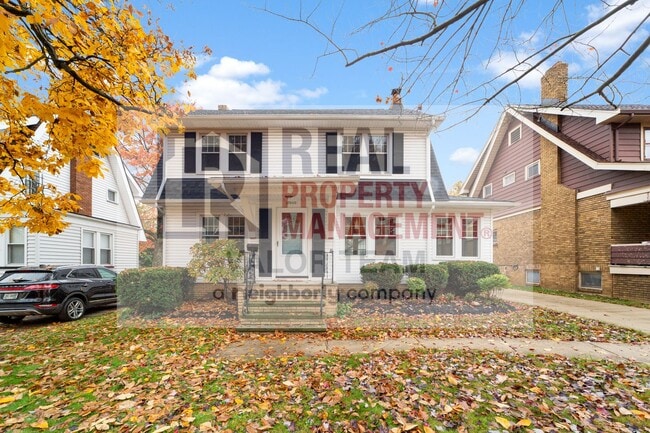 Building Photo - Beautifully maintained 3bd/1.5 bath Coloni... Rental