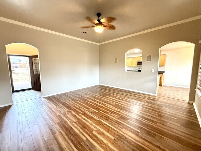 Photo - 4613 Mill Creek Dr