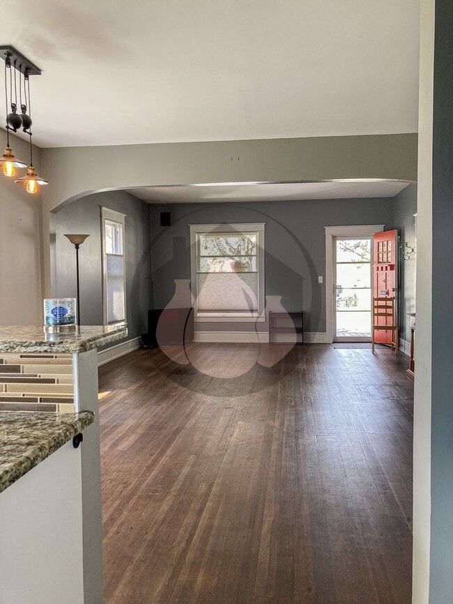 Photo - Single Level House - Ready for you to call Home!!