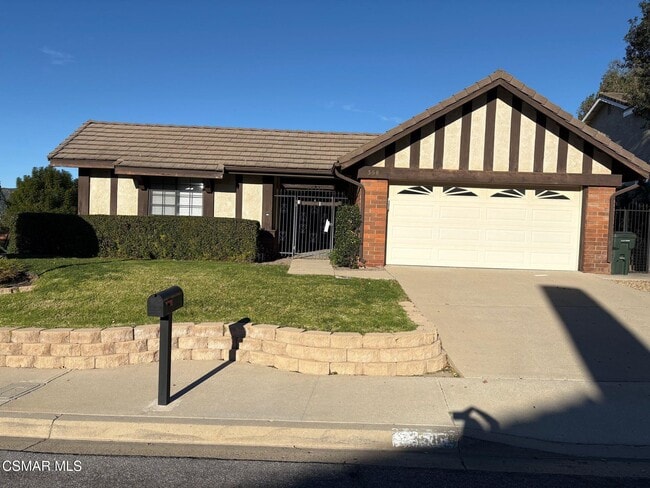 Photo - 358 Mooncrest Ct