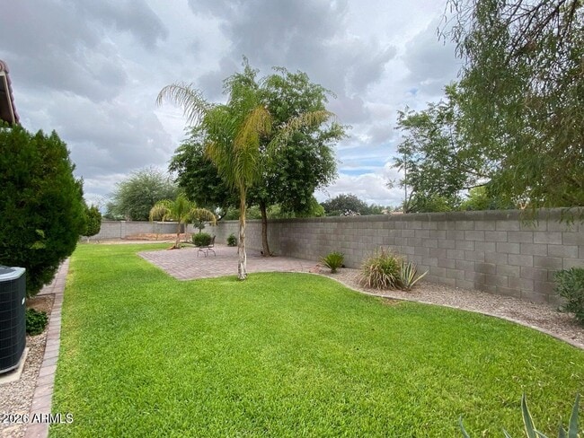 Photo - 1117 E Arabian Dr