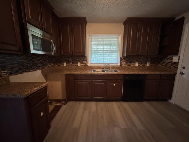 Photo - 2534 Huntington Dr