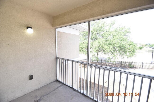 Photo - 6007 Skydale Way Unit 202