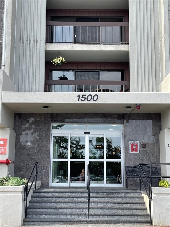 Photo - 1500 Worcester Rd Unit 418