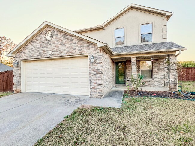 Photo - 36 Talladega Loop