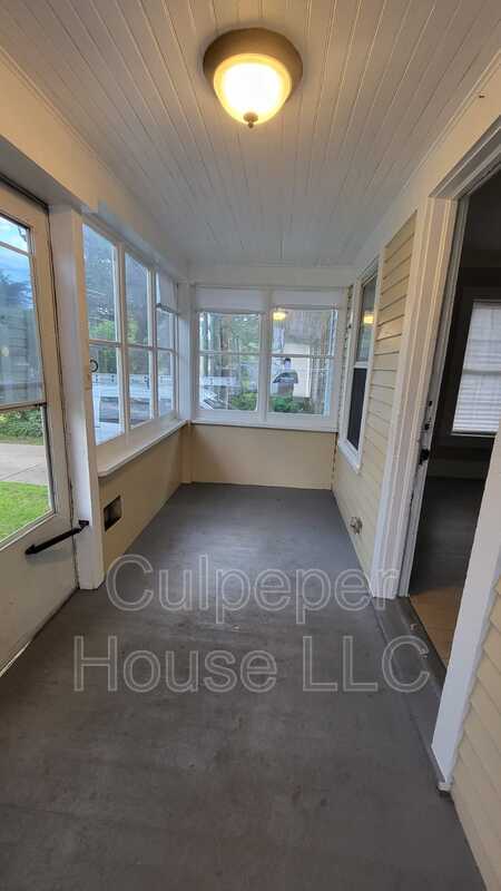 Photo - 2320 Mellwood Ave