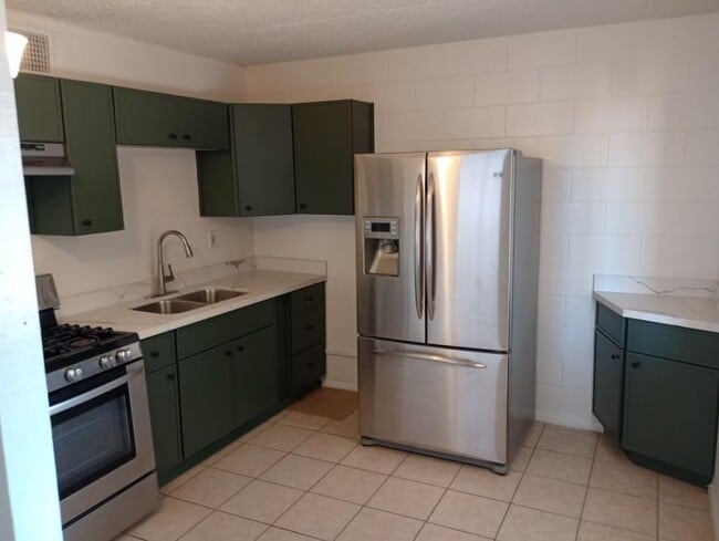 3 bedroom in Eloy AZ 85131 - 3 bedroom in Eloy AZ 85131 Condo Unit 06