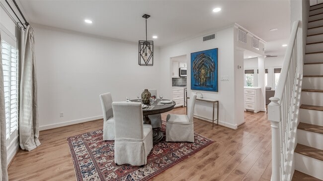 Building Photo - 14715 Barryknoll Ln Unit 140 Rental