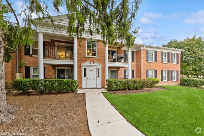 Building Photo - 560 Shorely Dr Unit 202 Rental