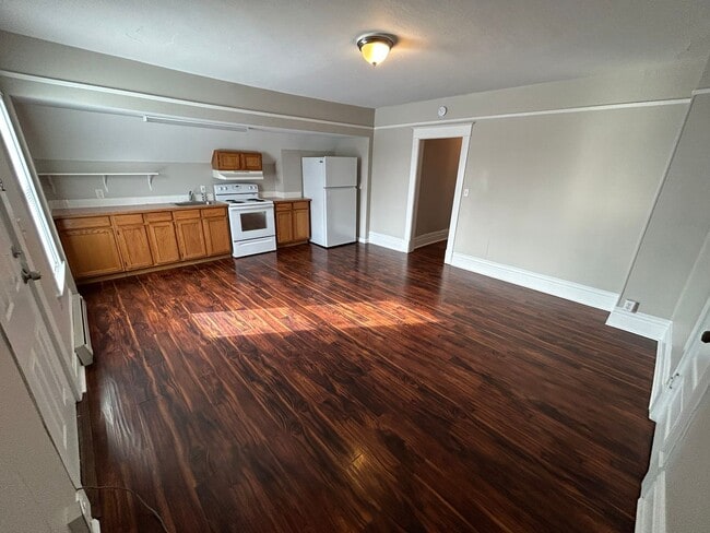 Photo - 922 E Ermina Ave