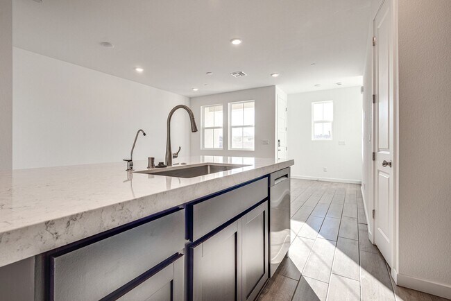 Photo - Sleek Contemporary Townhome with Open Layout in Prime Las Vegas Location