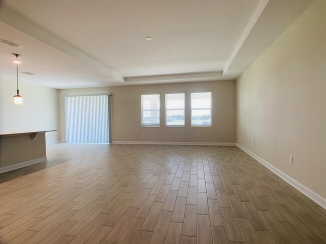 Photo - 2775 Norway Maple Ct