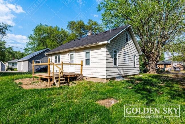 Photo - 609 N Waldemere Ave