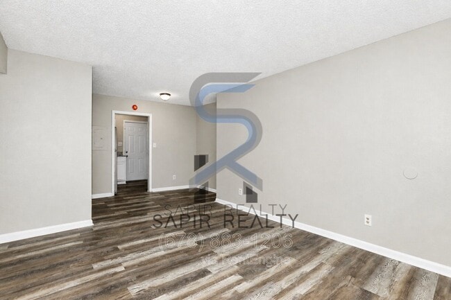 Photo - 2045 Alison Ct SW Unidad 3