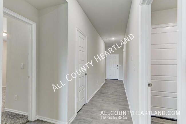 Photo - 3425 Molly Dr