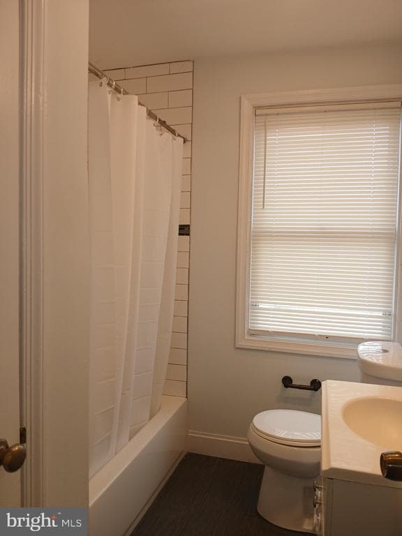 Photo - 2707 Edison Hwy