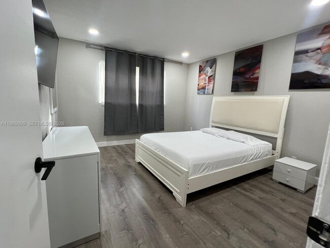 Photo - 1432 S Lakeside Dr Unit 5