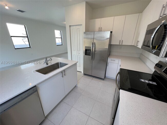 Photo - 23464 SW 129th Ave